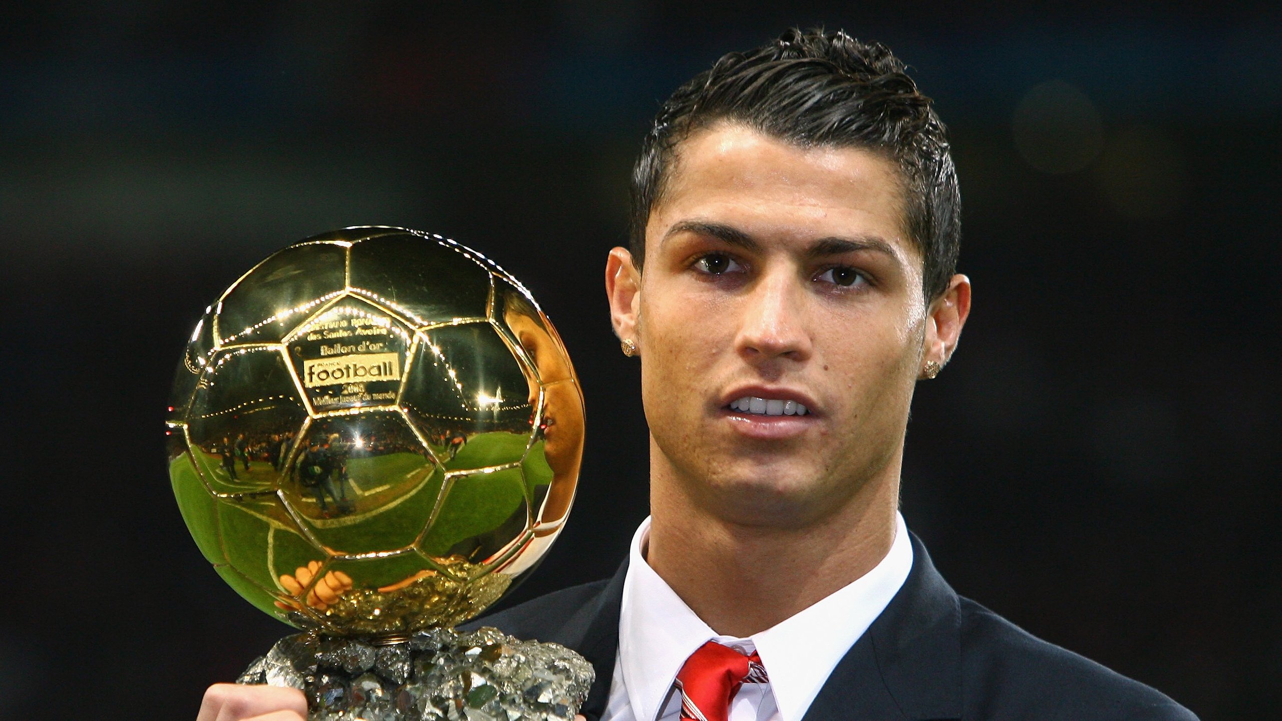 交易解读:重磅交易背后的策略与未来影响预测,交易的背后知乎